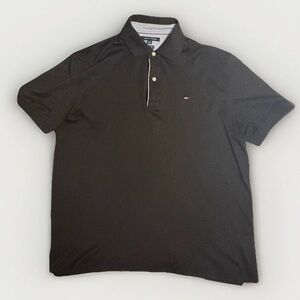 Tommy Hilfiger Men’s Black Polo with Subtle Flag Logo